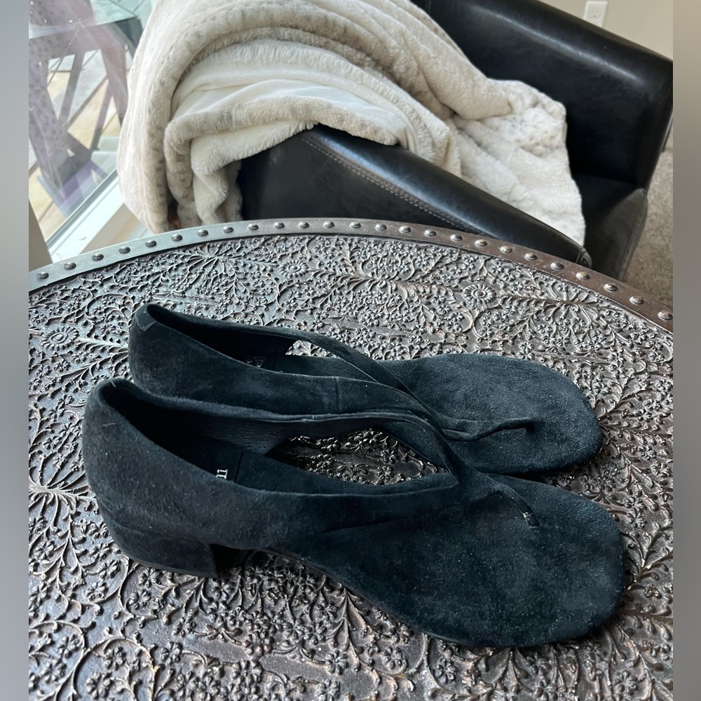 NEW JEFFREY CAMPBELL EMELIE BLACK SUEDE KITTEN HEEL SANDALS 8.5 - Picture 4 of 8
